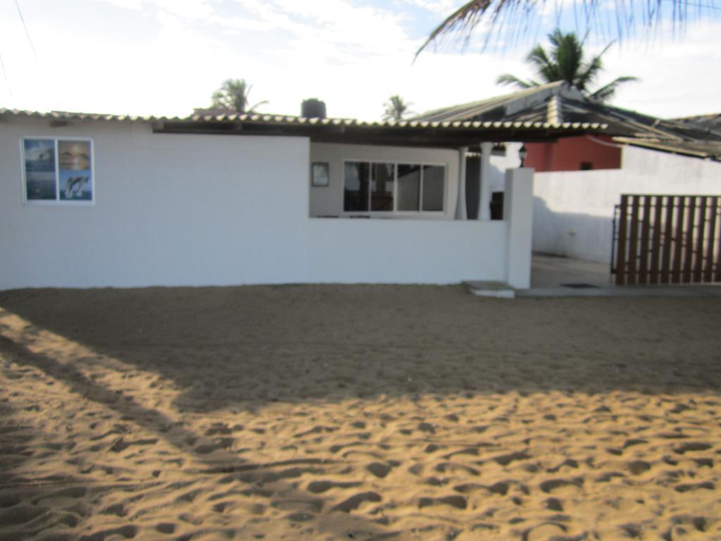 Anicia Beach House Negombo Extérieur photo