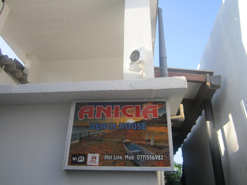 Anicia Beach House Negombo Extérieur photo