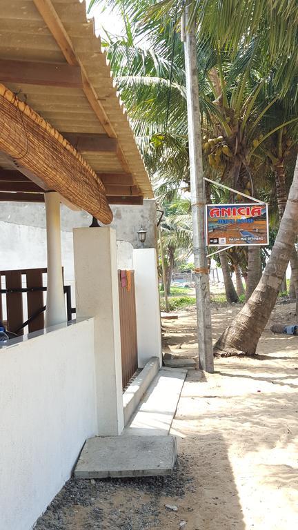 Anicia Beach House Negombo Extérieur photo