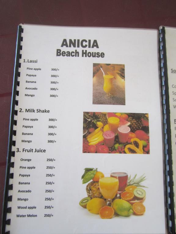 Anicia Beach House Negombo Extérieur photo